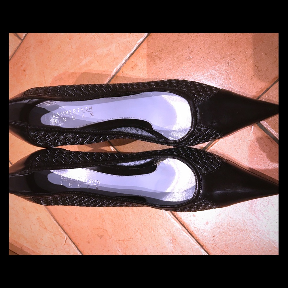 Lambertson Trux leather worn twice classic heels
